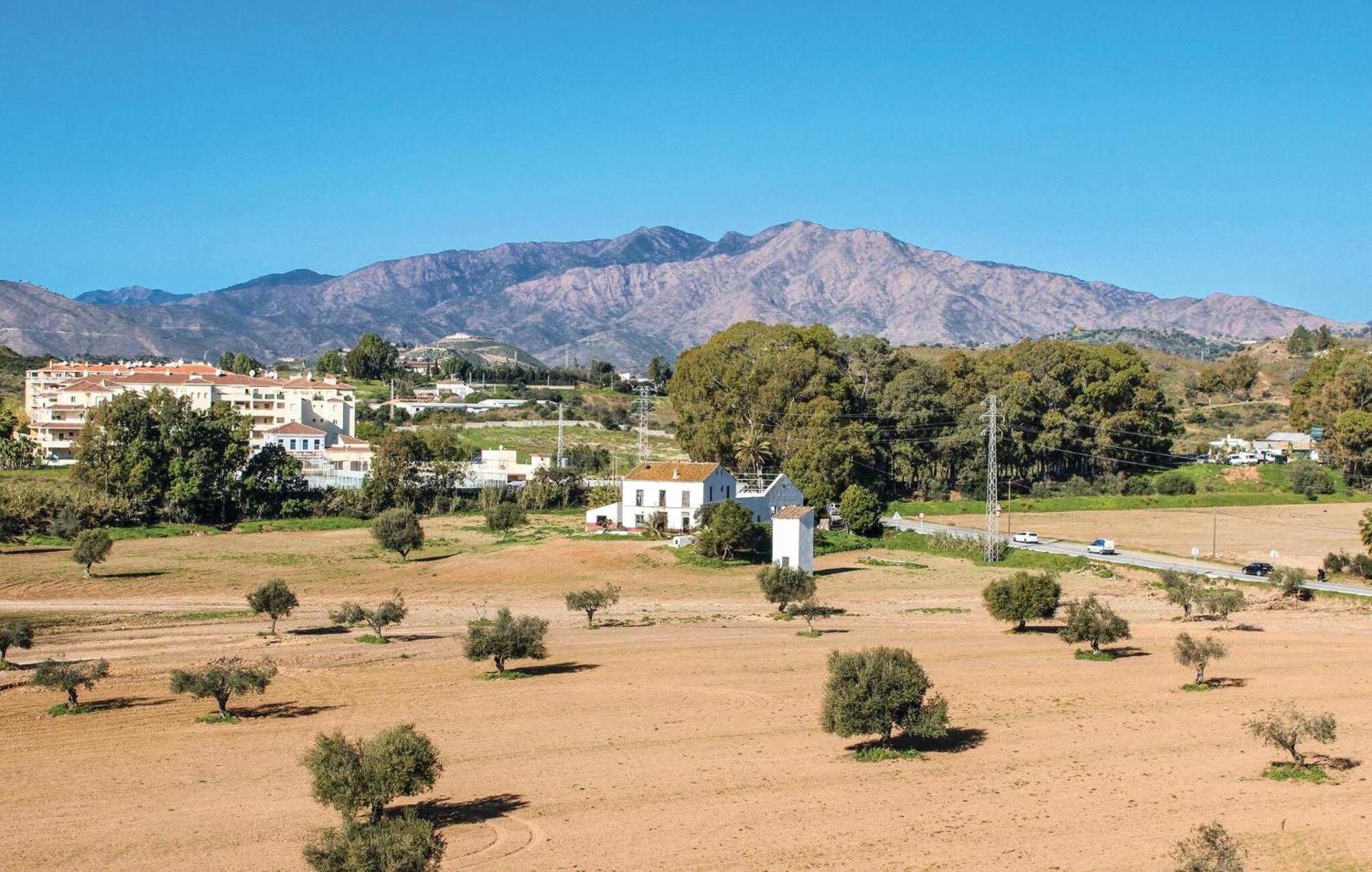 In Mijas Costa With Kitchen Apartamento